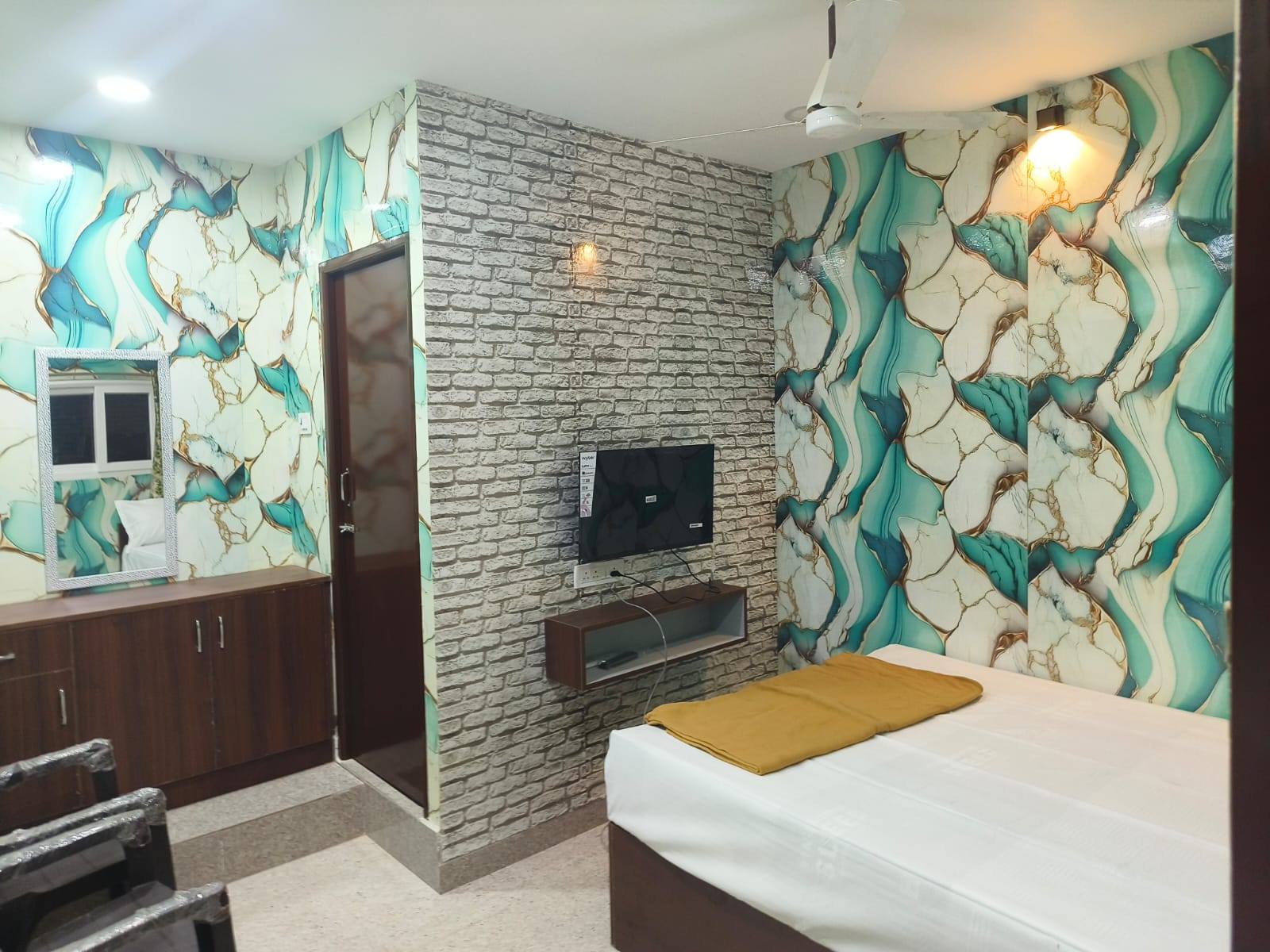 Single Room